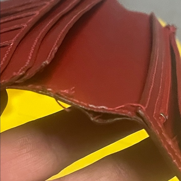 Hermes Cherry Red Wallet with Gold Detail - Picture 4 of 16